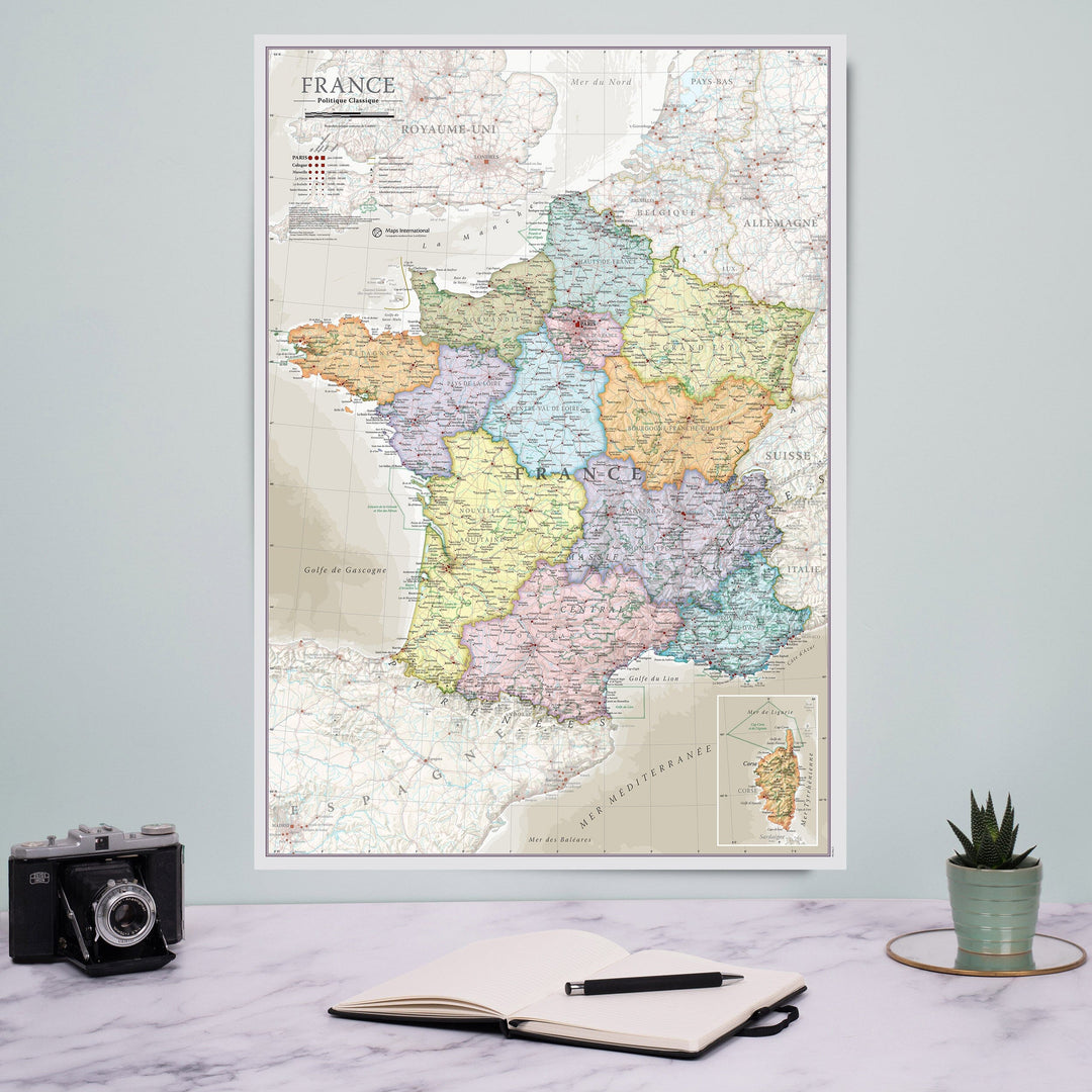 Carte murale - France administrative, style classique - 42 x 60 cm | Maps International carte murale roulée (en tube) Maps International