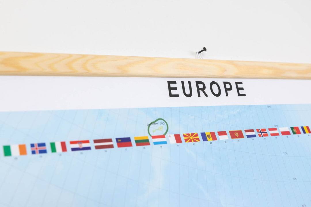 Carte murale plastifiée - Europe politique (90 x 122,5 cm), avec baguettes de maintien en bois | GeoMetro carte murale roulée (en tube) GeoMetro