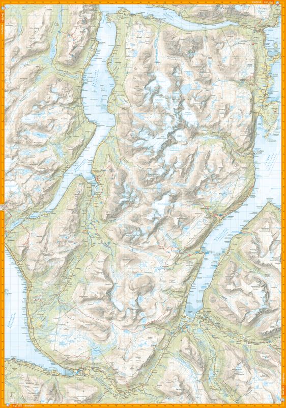 Carte de randonnée - Lyngen (Norvège) | Calazo - 1/50 000 carte de randonnée Calazo