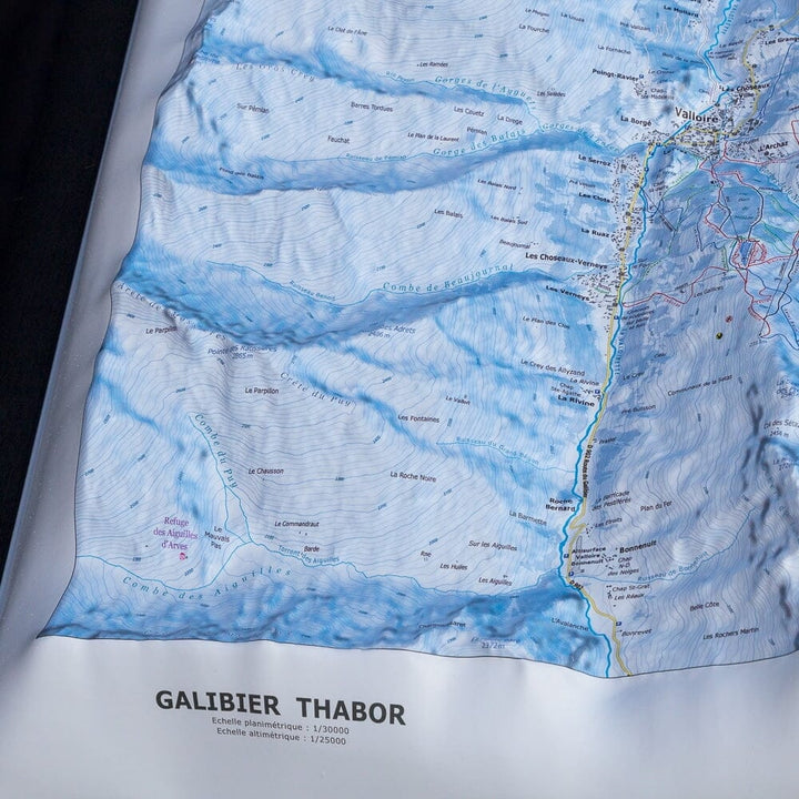 Carte en relief - Domaine Galibier, Thabor (Valloire, Valmeinier) - 70 x 50 x 8 cm | Dénivelés Editions carte en relief Dénivelés Editions 