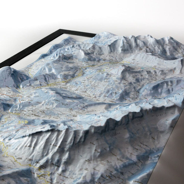 Carte en relief - Domaines Le Grand Bornand, La Clusaz - 70 x 50 x 7 cm | Dénivelés Editions carte en relief Dénivelés Editions 