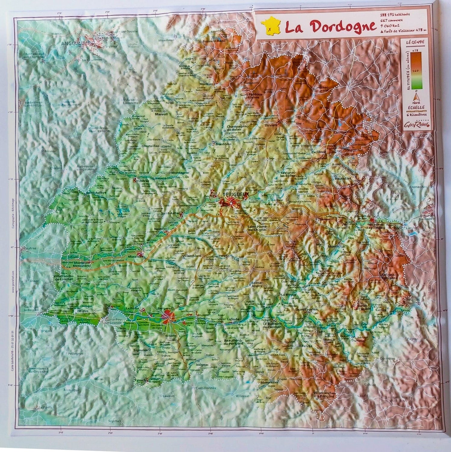 Carte en relief - Dordogne - 31 X 31 cm | Relief Editions carte en relief Reliefs Editions