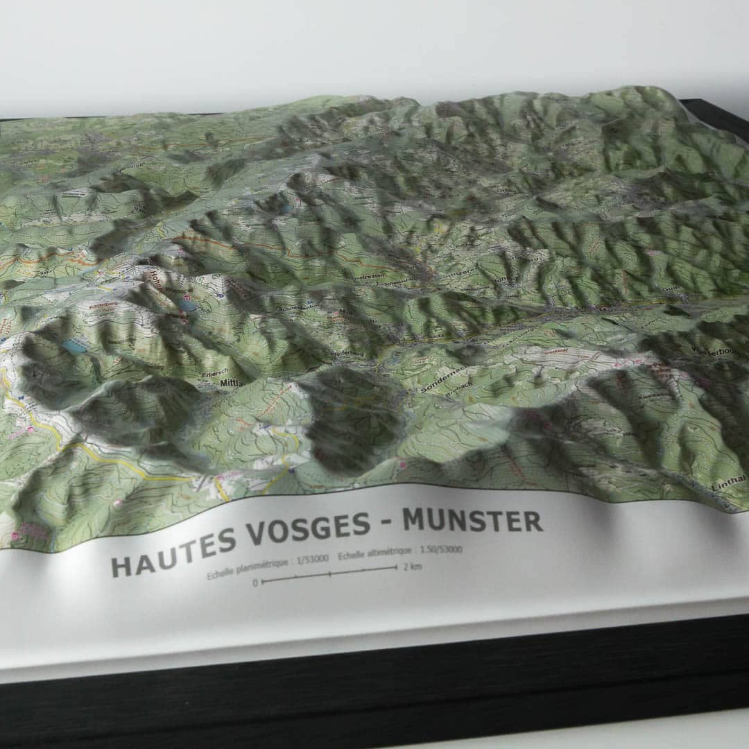 Carte en relief - Hautes Vosges, Munster - 50 x 70 x 33 cm | Dénivelés Editions carte en relief Dénivelés Editions 