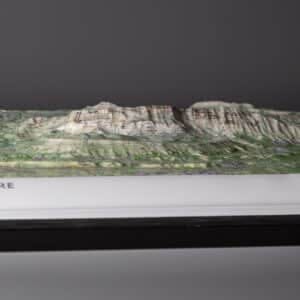 Carte en relief - La Montagne Sainte Victoire - 70 x 50 cm | Dénivelés Editions carte en relief Dénivelés Editions 