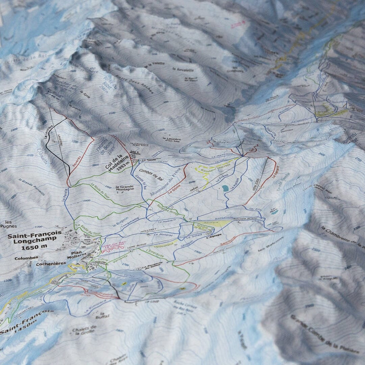 Carte en relief - Le Grand Domaine, Valmorel, St François Longchamp - 70 x 50 x 8 cm | Dénivelés Editions carte en relief Dénivelés Editions 