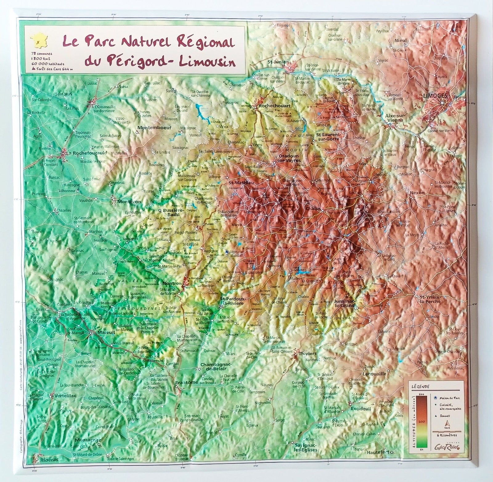 Carte en relief - Le Parc naturel régional Périgord-Limousin - 31 x 31 cm | Relief Editions carte en relief Reliefs Editions