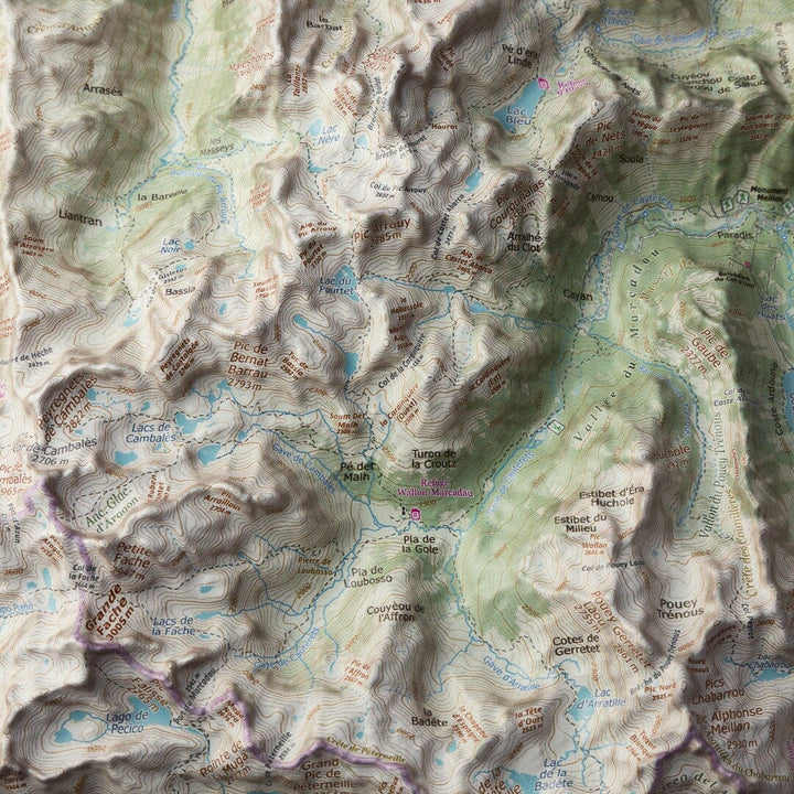 Carte en relief - Massif de Cauterets - 50 x 70 x 6,8 cm | Dénivelés Editions carte en relief Dénivelés Editions 