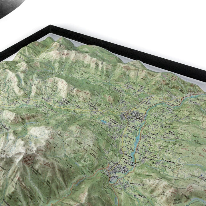 Carte en relief - Massif de Cauterets - 50 x 70 x 6,8 cm | Dénivelés Editions carte en relief Dénivelés Editions 