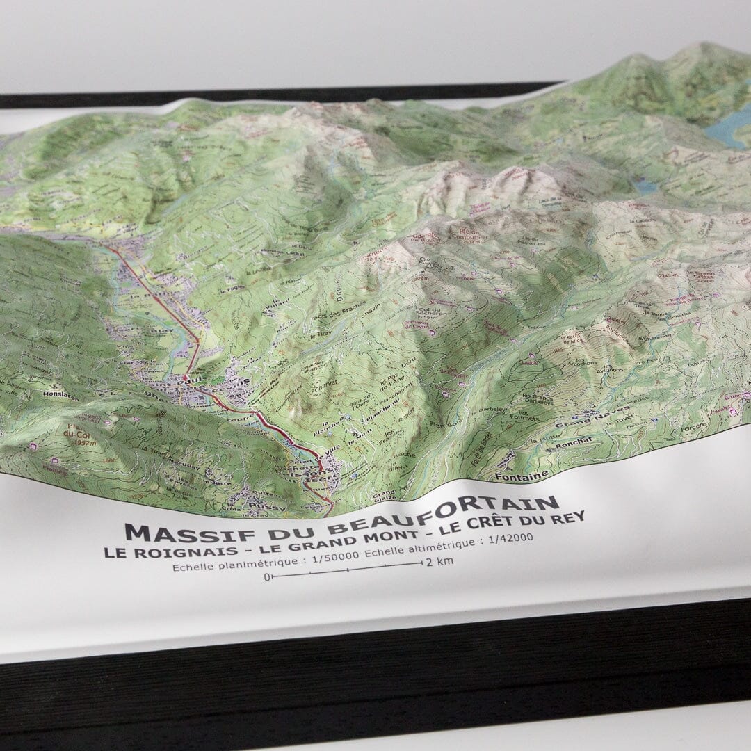 Carte en relief - Massif du Beaufortain- 70 x 50 x 5,7 cm | Dénivelés Editions carte en relief Dénivelés Editions 