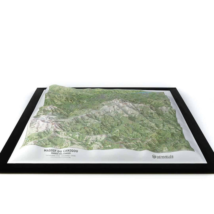 Carte en relief - Massif du Canigou - Massís del Canigó - 50 x 70 x 6 cm | Dénivelés Editions carte en relief Dénivelés Editions 
