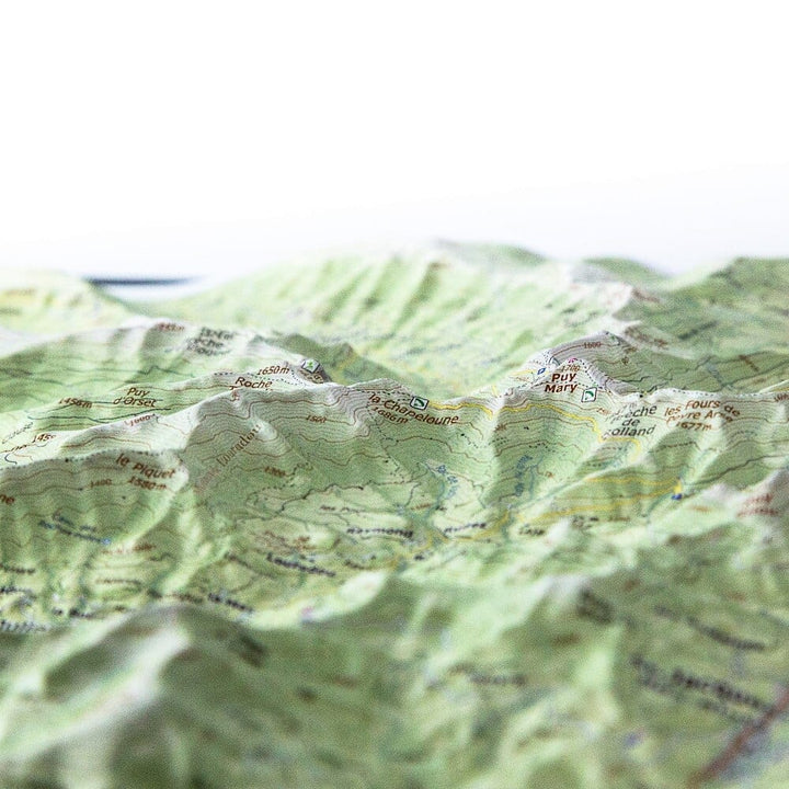 Carte en relief - Monts du Cantal - 70 x 50 x 4 cm | Dénivelés Editions carte en relief Dénivelés Editions 
