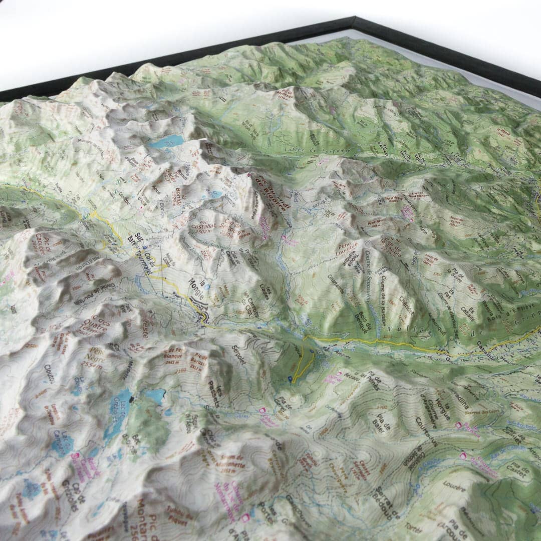 Carte en relief - Pic du Midi de Bigorre - 70 x 50 x 6,5 cm | Dénivelés Editions carte en relief Dénivelés Editions 