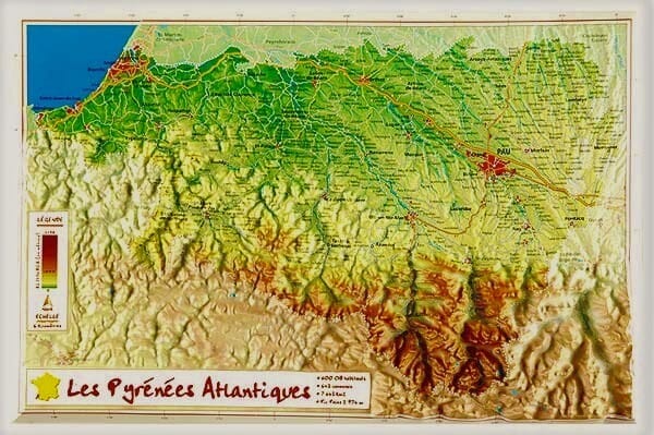 Carte en relief - Pyrénées-Atlantiques - 21 x 31 cm | Relief Editions carte en relief Reliefs Editions 