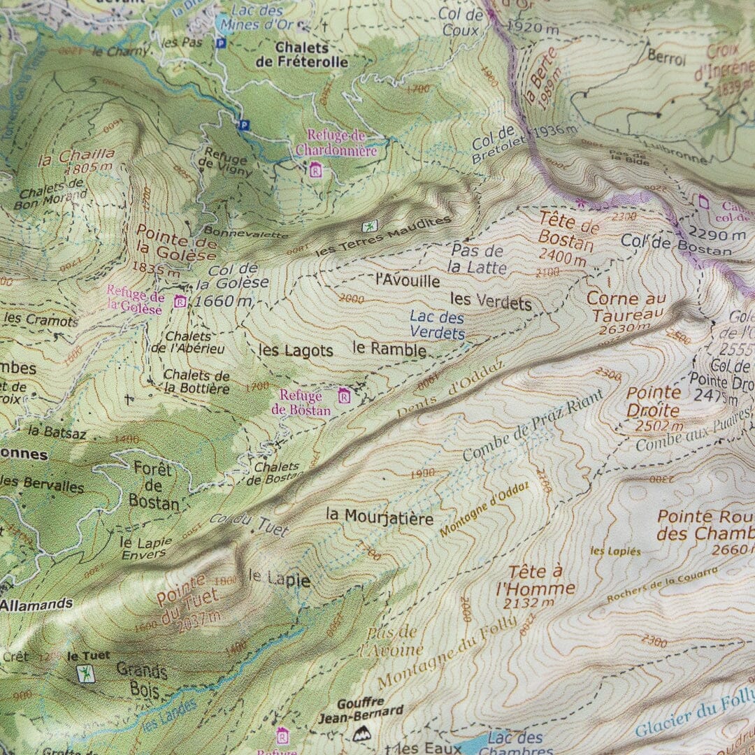 Carte en relief - Vallée du Giffre - 70 x 50 x 7 cm | Dénivelés Editions carte en relief Dénivelés Editions 