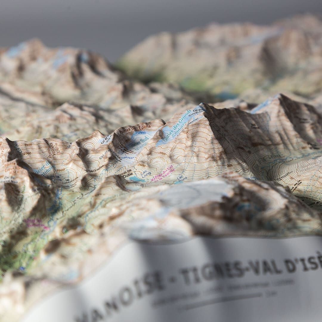 Carte en relief - Vanoise, Tignes, Val d'Isère - 70 x 50 x 7 cm | Dénivelés Editions carte en relief Dénivelés Editions 