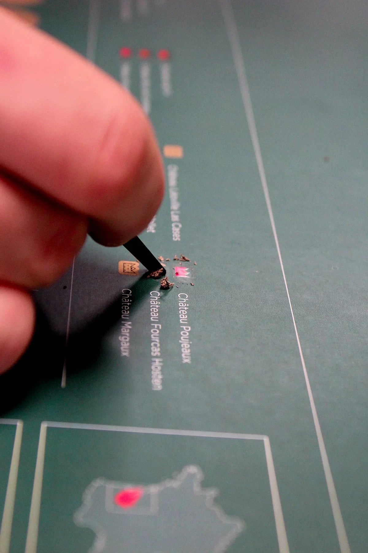 Carte murale à gratter - Les vins de Bordeaux (50 x 70 cm ) | 1020 Dégustations carte murale roulée (en tube) 1020 Dégustations