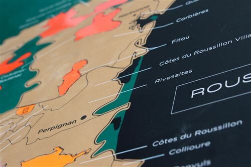 Carte murale à gratter - Les vins du Languedoc (50 x 70 cm ) | 1020 Dégustations carte murale roulée (en tube) 1020 Dégustations