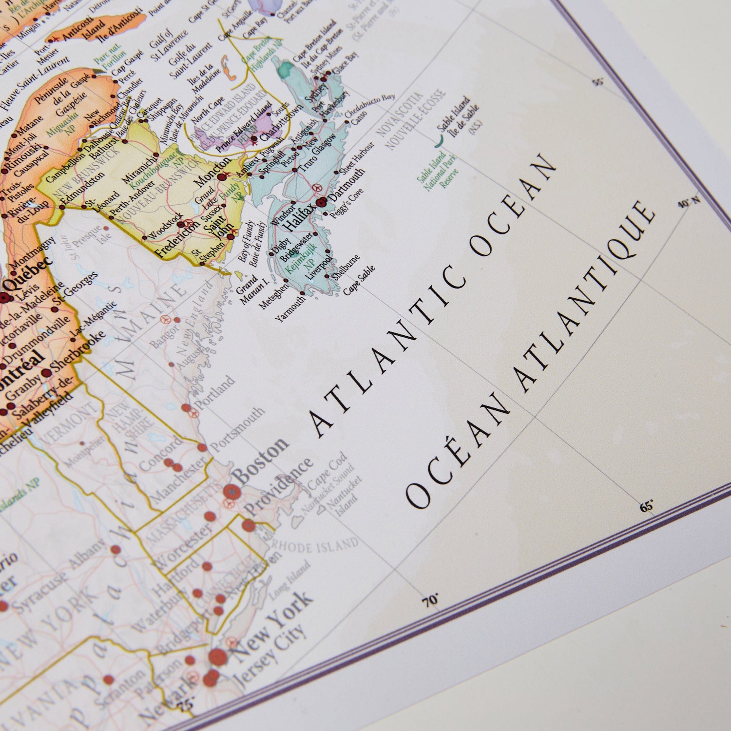 Carte murale - Canada (en anglais), style classique - 60 x 42 cm | Maps International carte murale roulée (en tube) Maps International