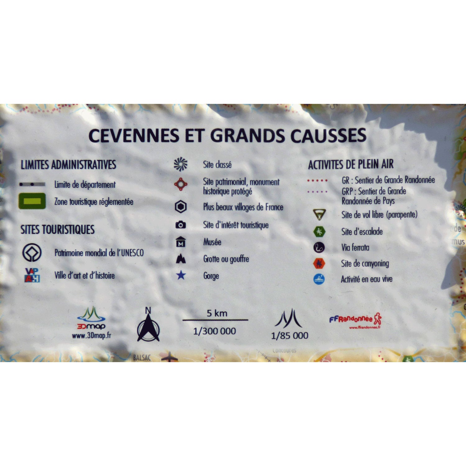 Carte murale en relief - Cévennes et Grands Causses - 61 cm x 41 cm | 3D Map carte en relief 3D Map