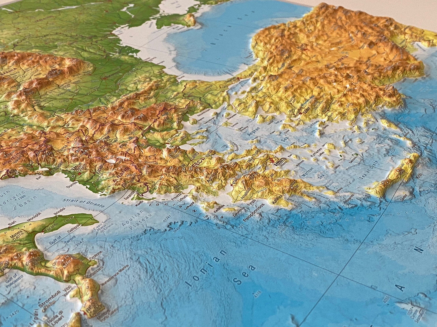 Carte murale en relief - Mer Méditerranée (en anglais) - 77 x 57 cm | Georelief carte en relief Georelief