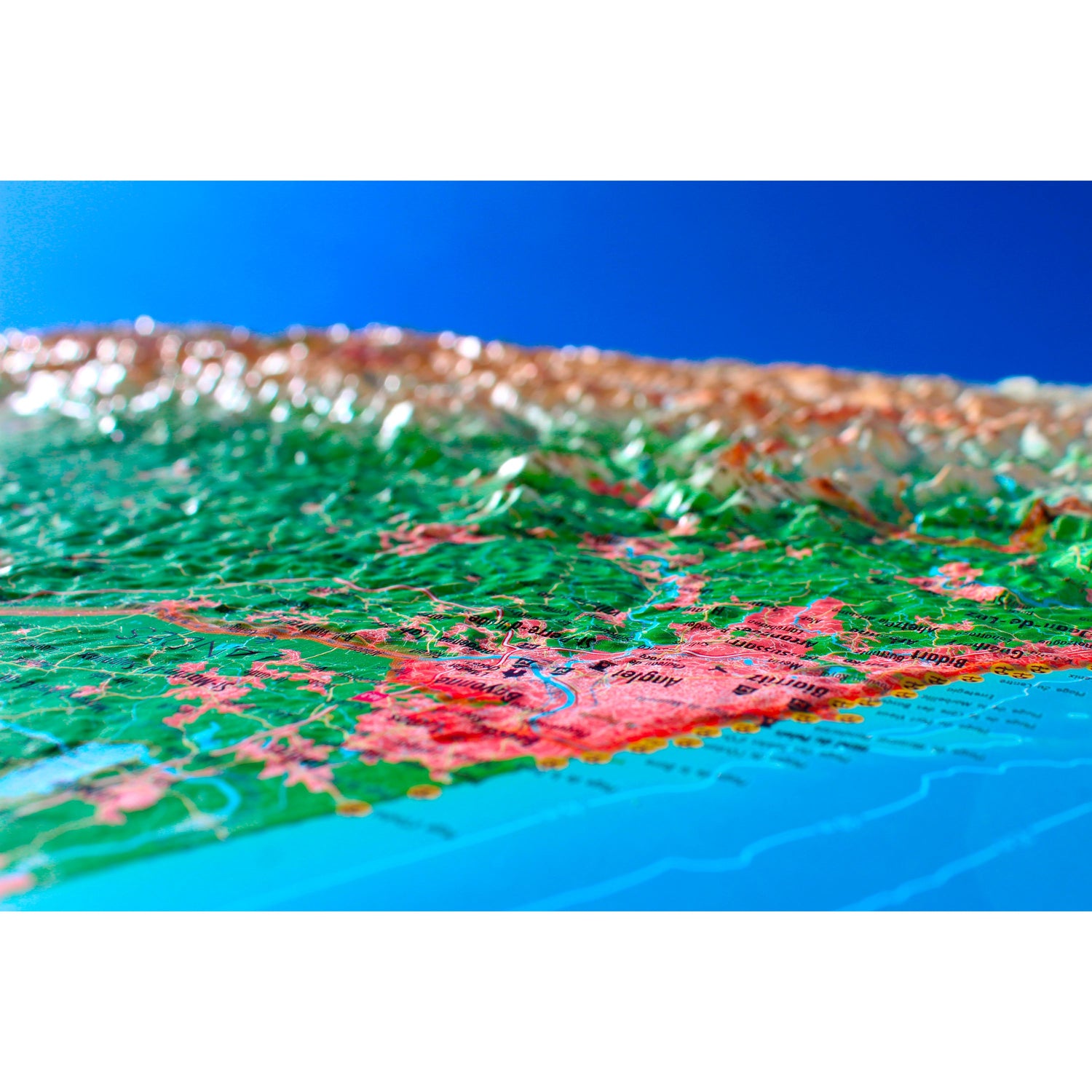 Carte murale en relief - Pyrénées-Atlantiques - 61 cm x 41 cm | 3D Map carte en relief 3D Map