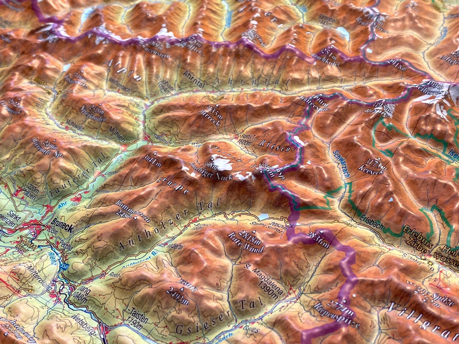 Carte murale en relief - Tyrol (en anglais), avec cadre aluminium - 77 x 57 cm | Georelief carte en relief Georelief