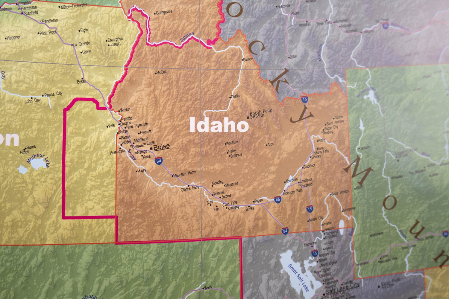 Carte murale plastifiée (en anglais) - USA politique (140 x 100 cm) | GeoMetro carte murale roulée (en tube) GeoMetro