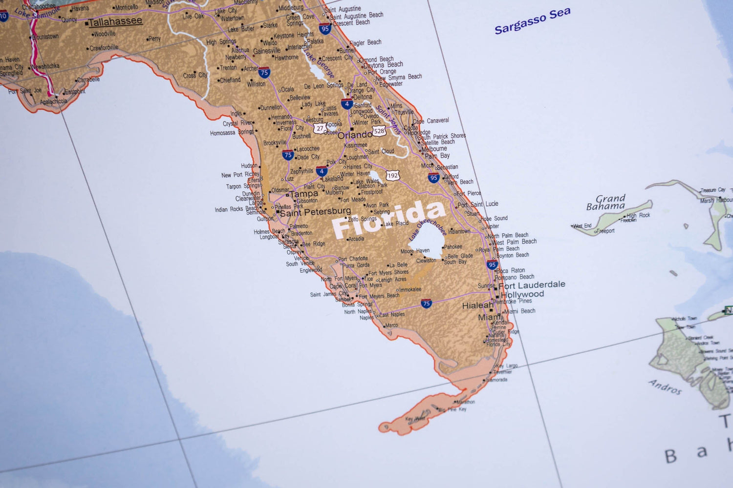 Carte murale plastifiée (en anglais) - USA politique (140 x 100 cm) | GeoMetro carte murale roulée (en tube) GeoMetro