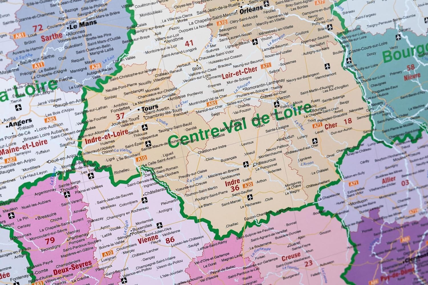 Carte murale plastifiée - France administrative (100 x 100 cm), avec baguettes de maintien en bois | GeoMetro carte murale roulée (en tube) GeoMetro