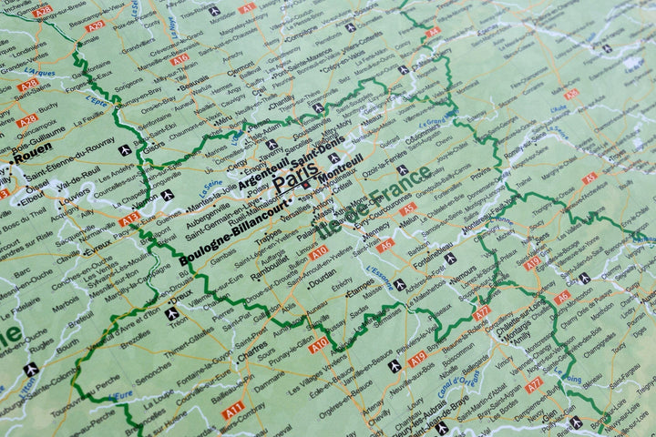 Carte murale plastifiée - France physique (100 x 100 cm) | GeoMetro carte murale petit tube taux réduit GeoMetro 