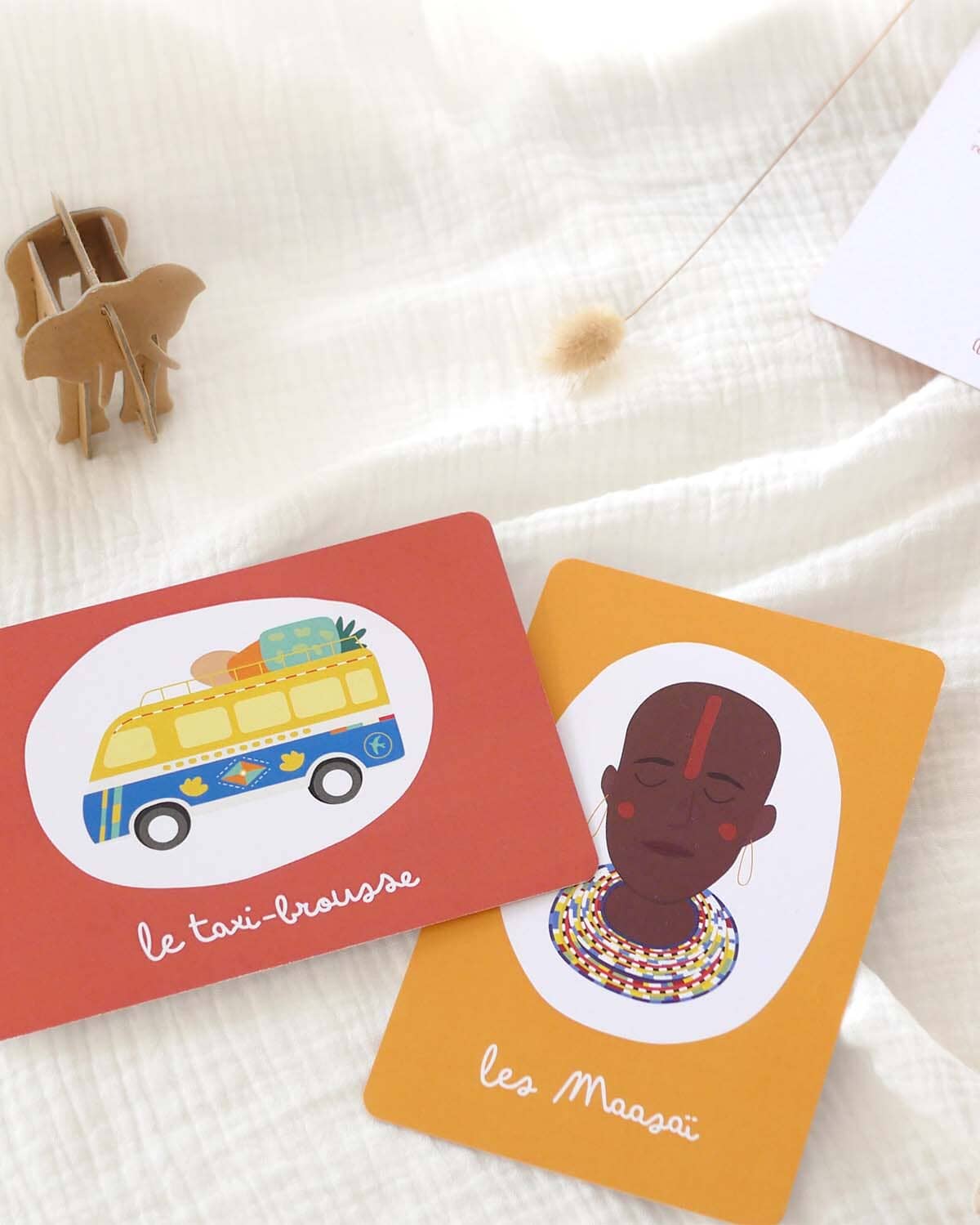 Imagier de l'Afrique - 20 cartes illustrées en pochon coton bio | Papier Curieux jeu Papier Curieux