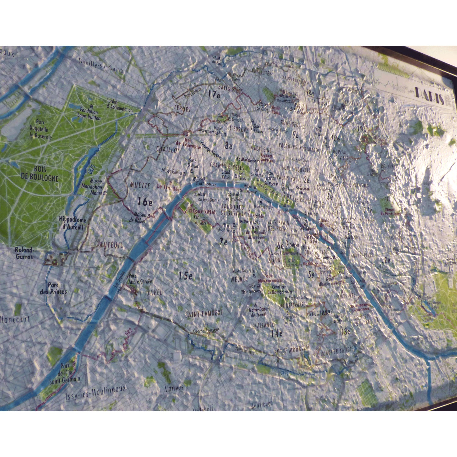 Plan mural en relief - Paris - 61 cm x 41 cm | 3D Map carte en relief 3D Map