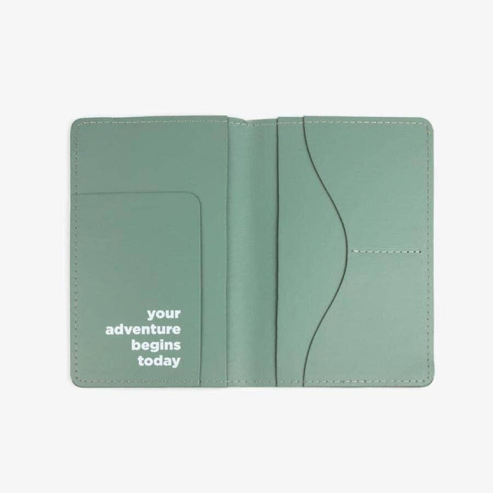 Porte passeport - vert | Miss Wood accessoire de voyage Miss Wood 