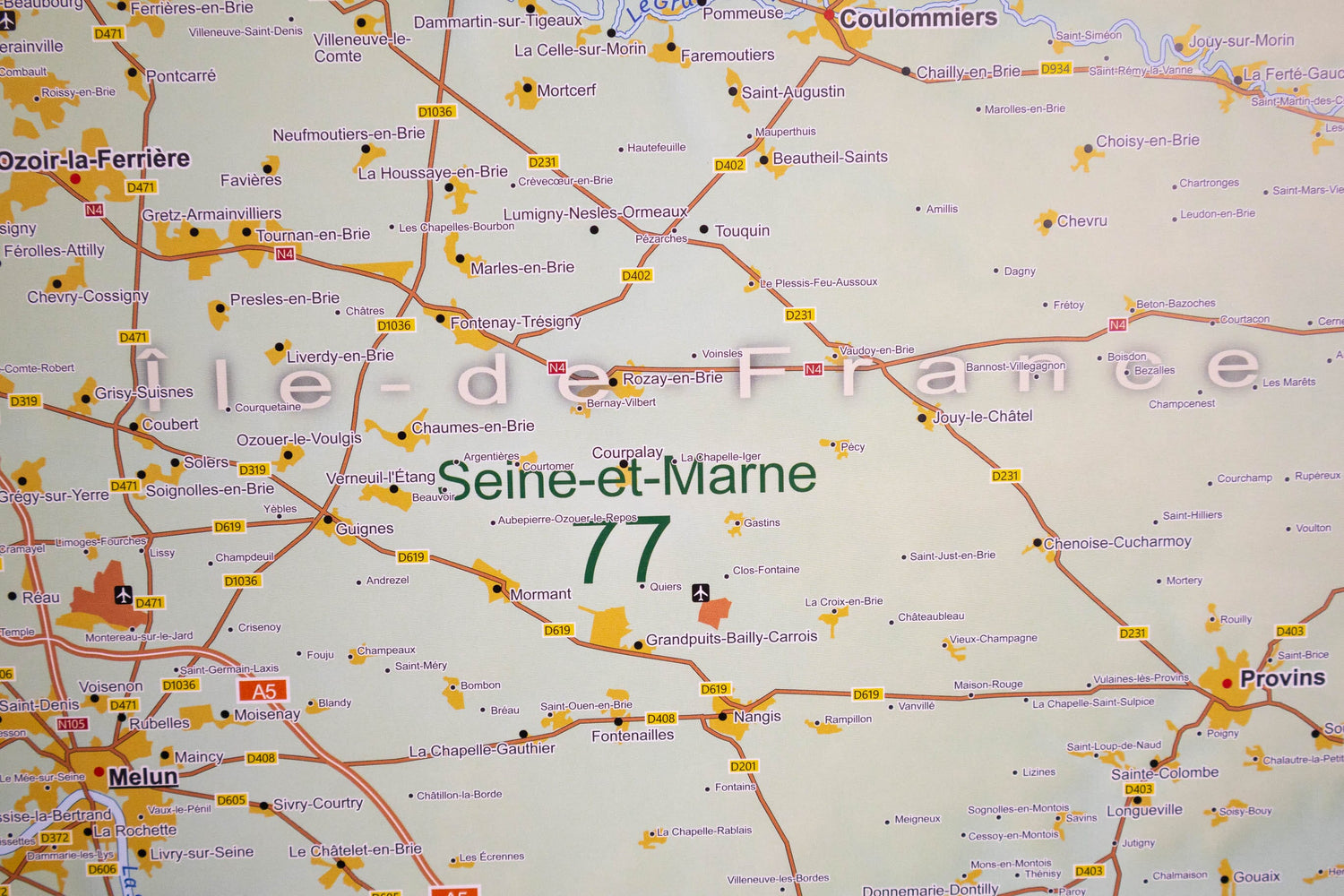 Poster plastifié - Île-de-France & Paris (100 x 80 cm) - administrative | GeoMetro carte murale roulée (en tube) GeoMetro