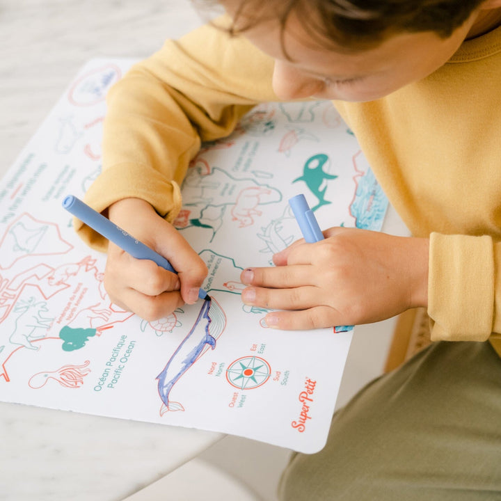 Set de coloriage en silicone réutilisable et réversible - Carte du monde (3 ans et +) | SuperPetit accessoire de voyage SuperPetit 