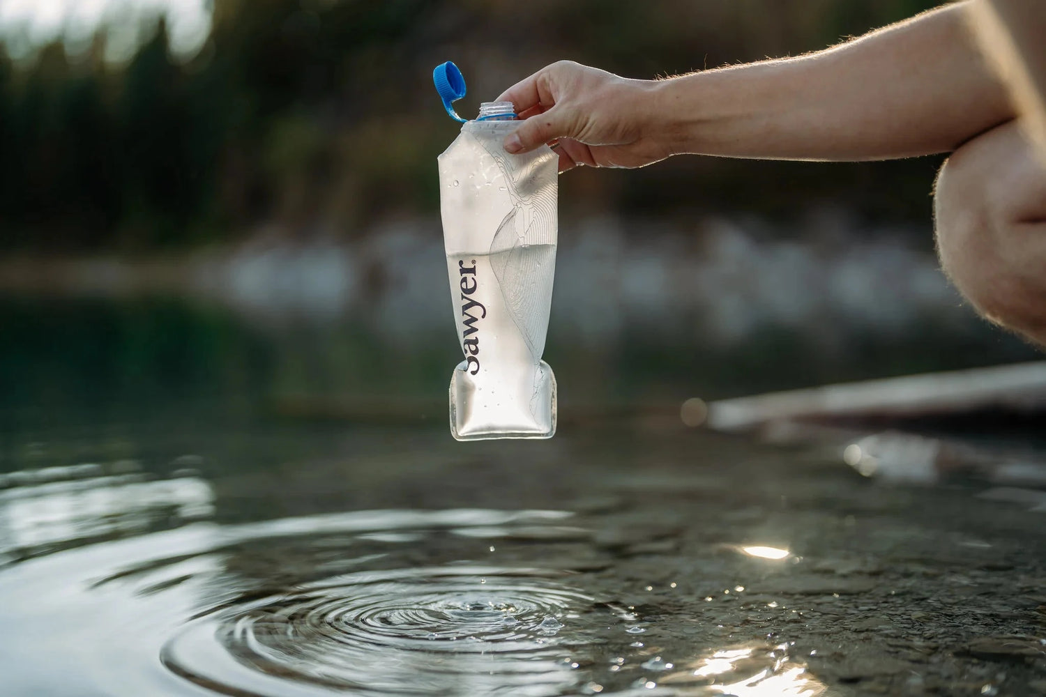 Système de filtration d’eau - Sawyer Micro Squeeze SP301 avec poche CNOC Premium 750 ml accessoire Sawyer 