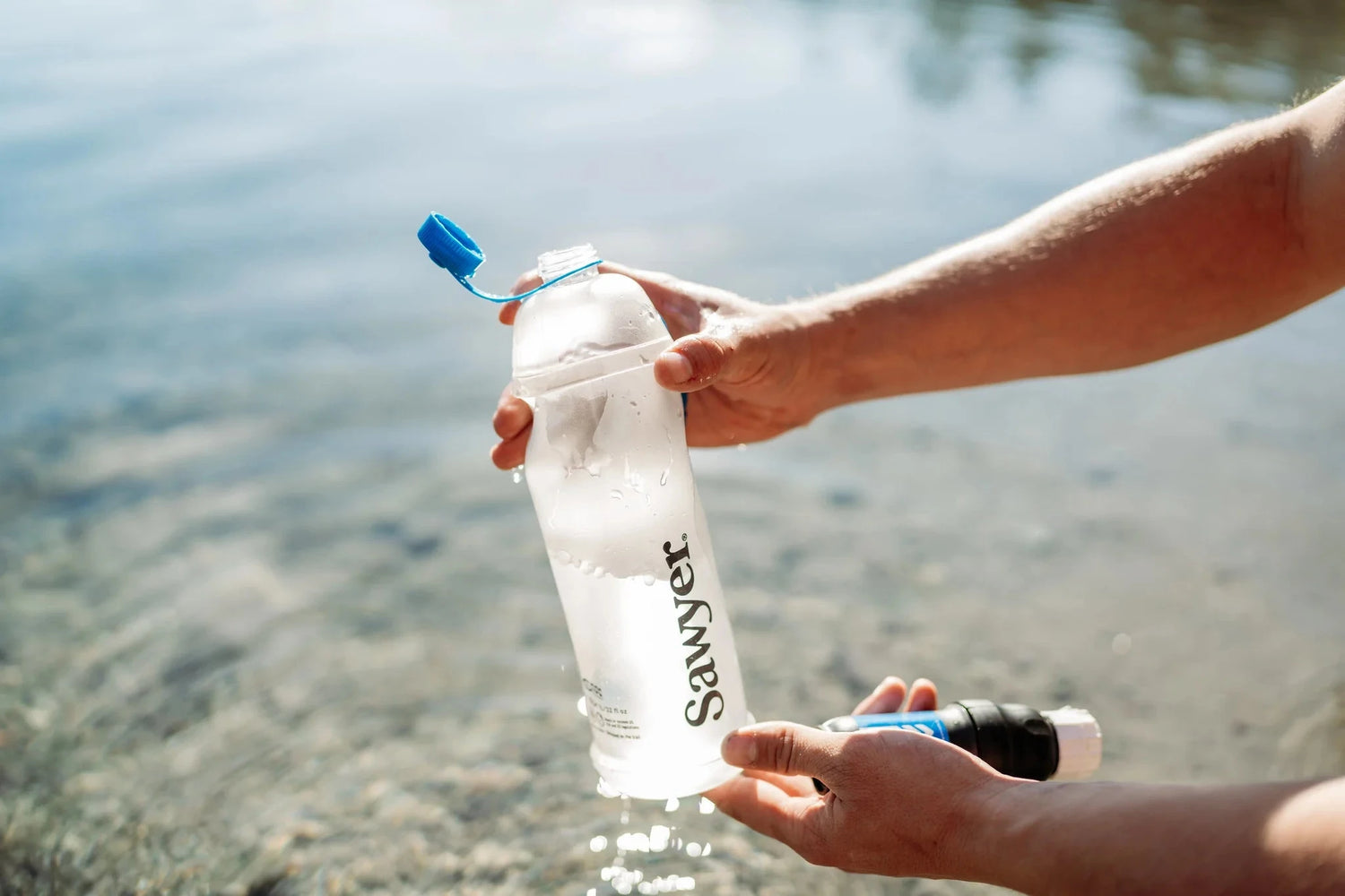 Système de filtration d’eau - Sawyer Squeeze SP302 avec bouteille CNOC Premium 1 L accessoire Sawyer 