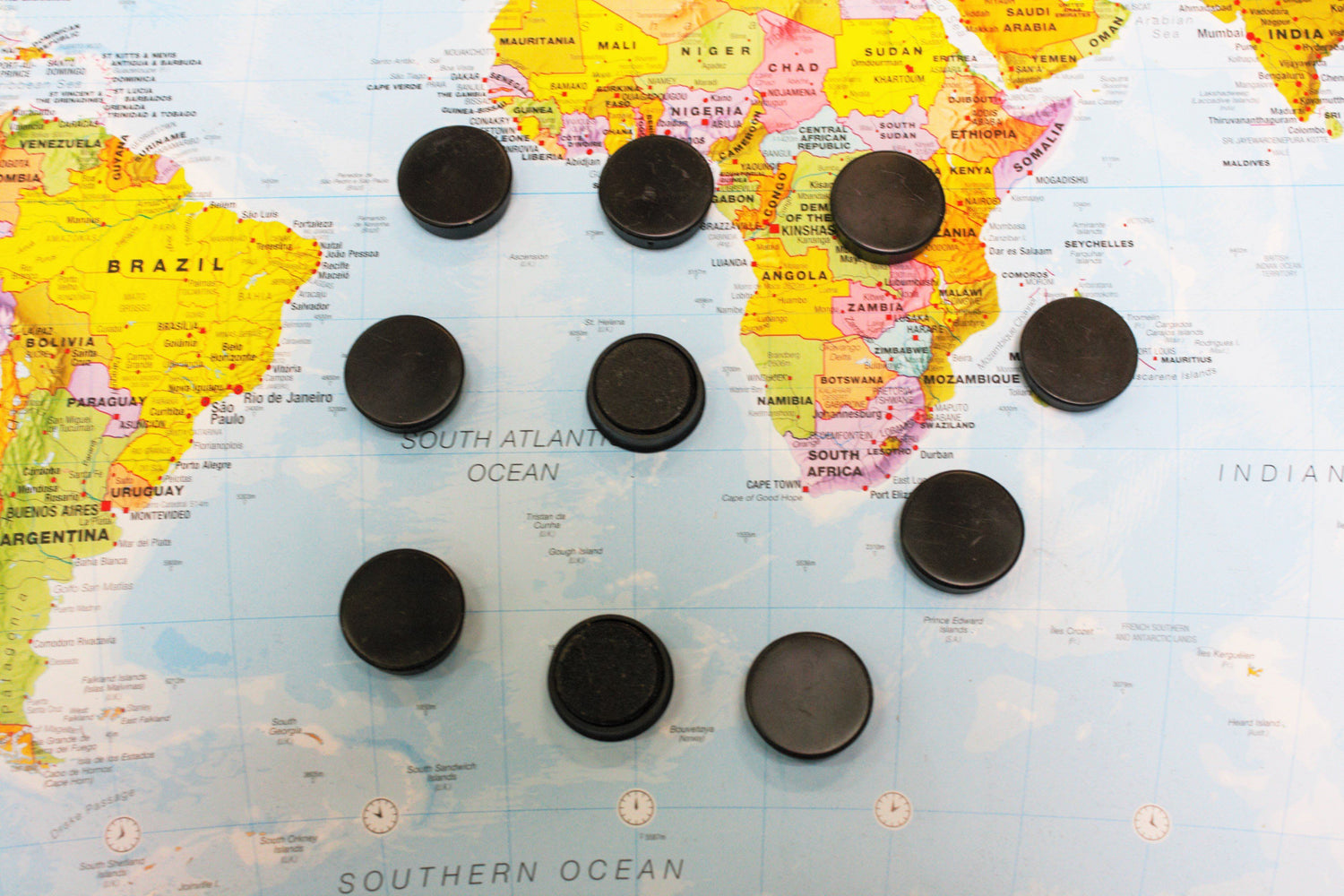 Aimants - pour panneau magnétique accessoire Dilibel Noir - 2,5 cm 