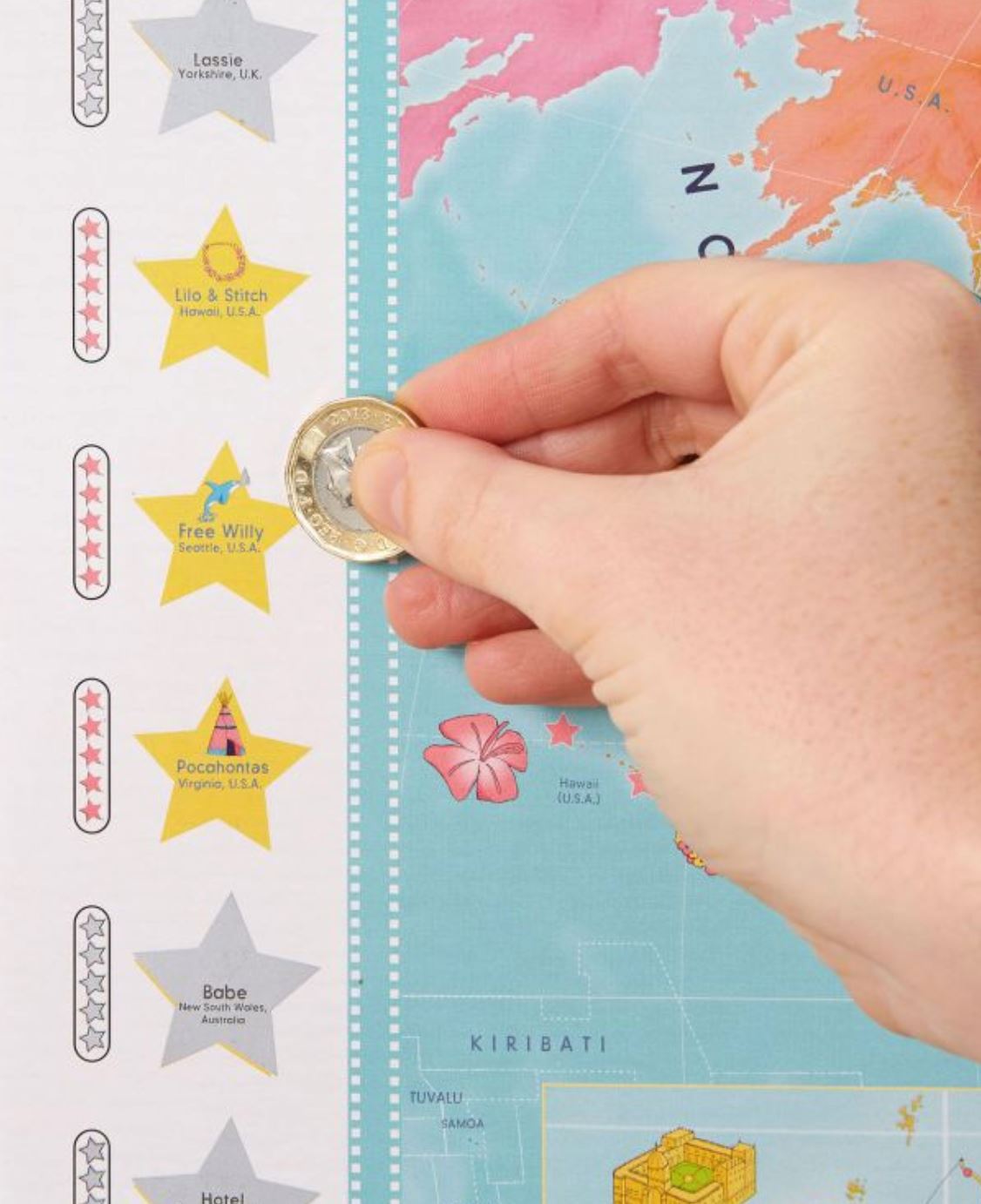 Carte murale à gratter (en anglais) - Films du monde, pour enfants - 60 x 42 cm | Maps International carte murale roulée (en tube) Maps International