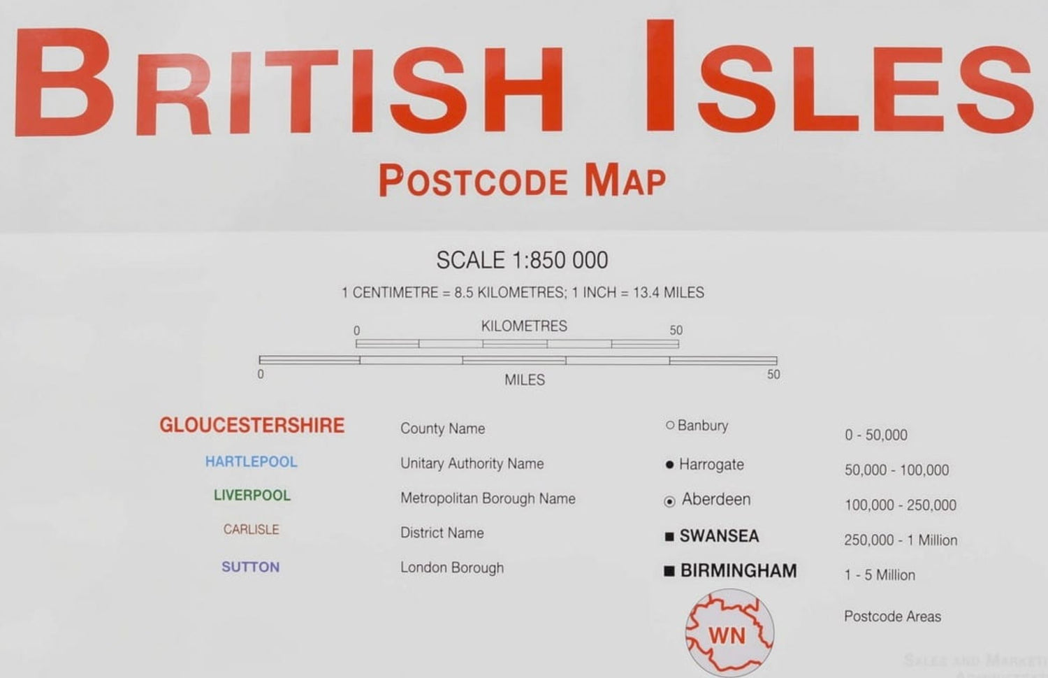Carte murale (en anglais) - Grande Bretagne & Irlande (zones postales) - 84 x 119 cm | Maps International carte murale roulée (en tube) Maps International
