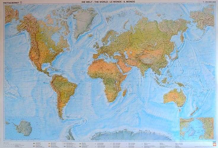 Carte murale papier du Monde Physique - 121 x 175 cm | Freytag &amp; Berndt - La Compagnie des Cartes