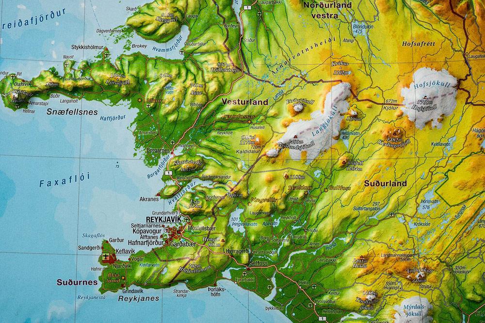 Carte murale en relief - Islande (en anglais) - 39 x 29 cm | Georelief carte en relief Georelief