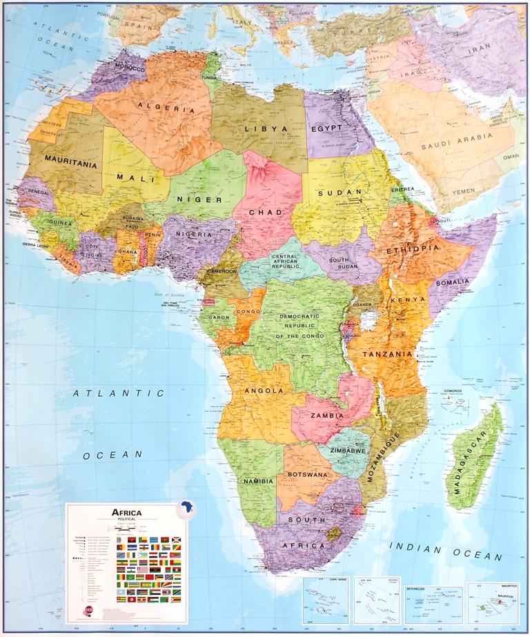 Carte murale plastifiée avec lattes de maintien en bois - Afrique politique (en anglais) - 100 x 120 cm | Maps International carte murale roulée (en tube) Maps International