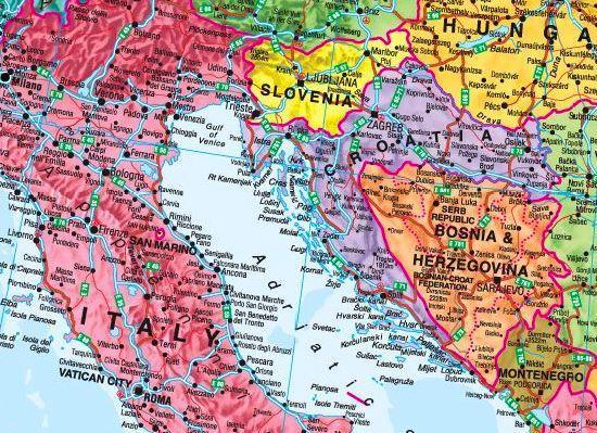 Carte murale plastifiée – Europe politique (en anglais) – 135 x 98 cm | Maps International - La Compagnie des Cartes