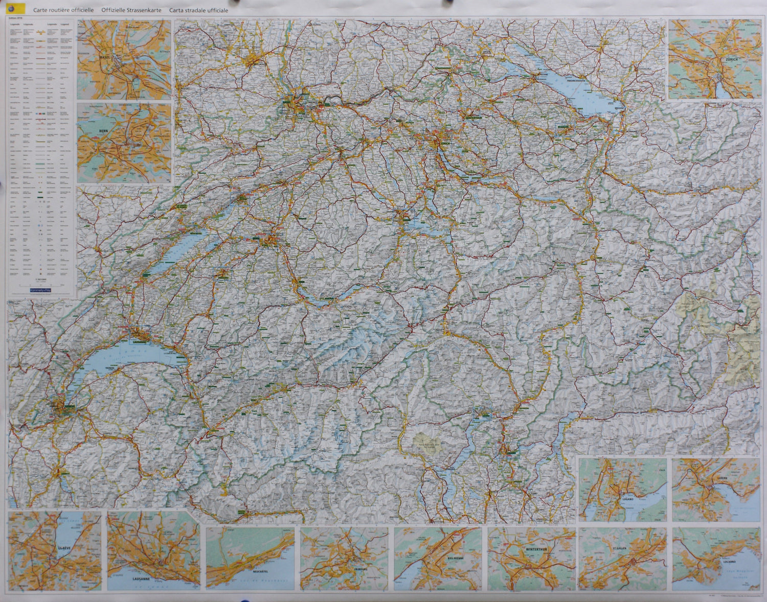 Carte murale plastifiée - Suisse - 126 x 100 cm | Kümmerly & Frey carte murale roulée (en tube) Kümmerly & Frey