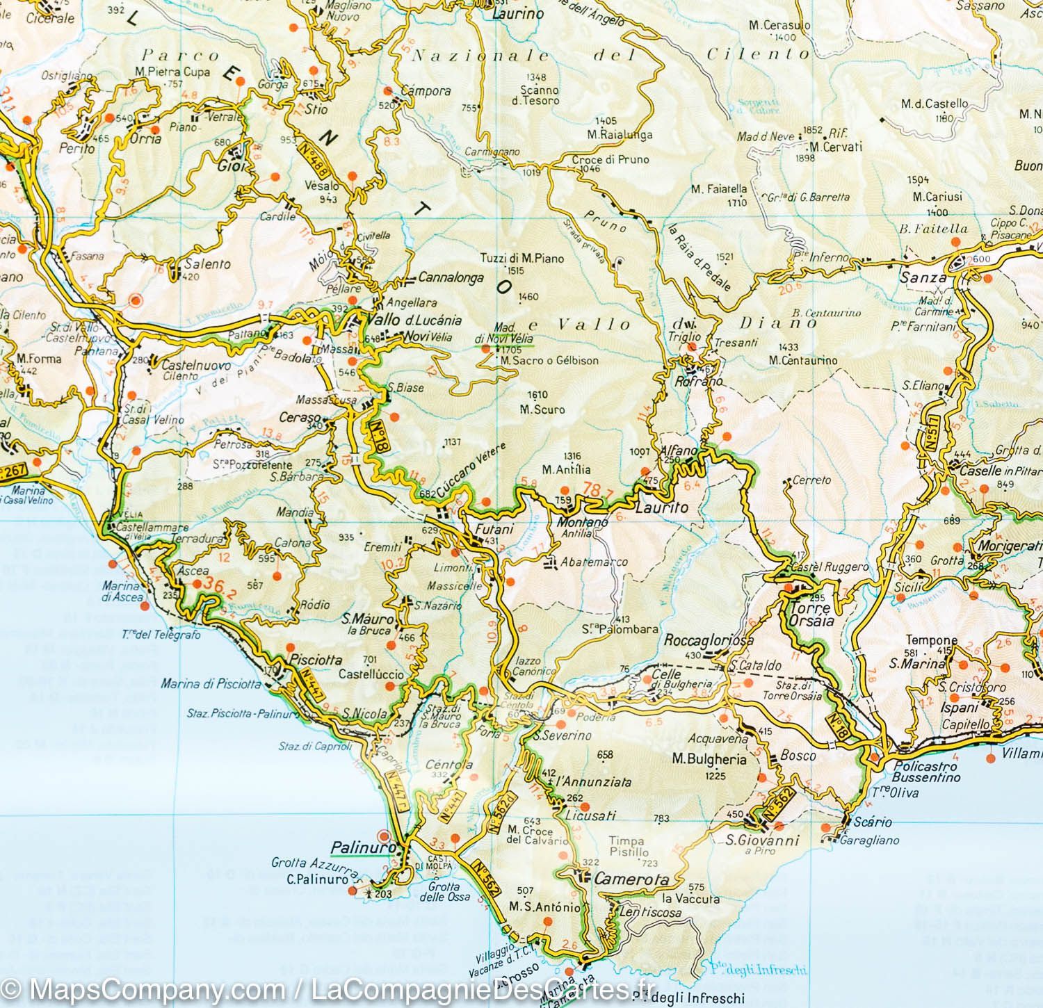 Carte routière n° 13 - Calabre (région de Cosenza & Catanzaro, Italie) | Touring Club Italiano-1/200 000 carte routière Touring Club Italiano