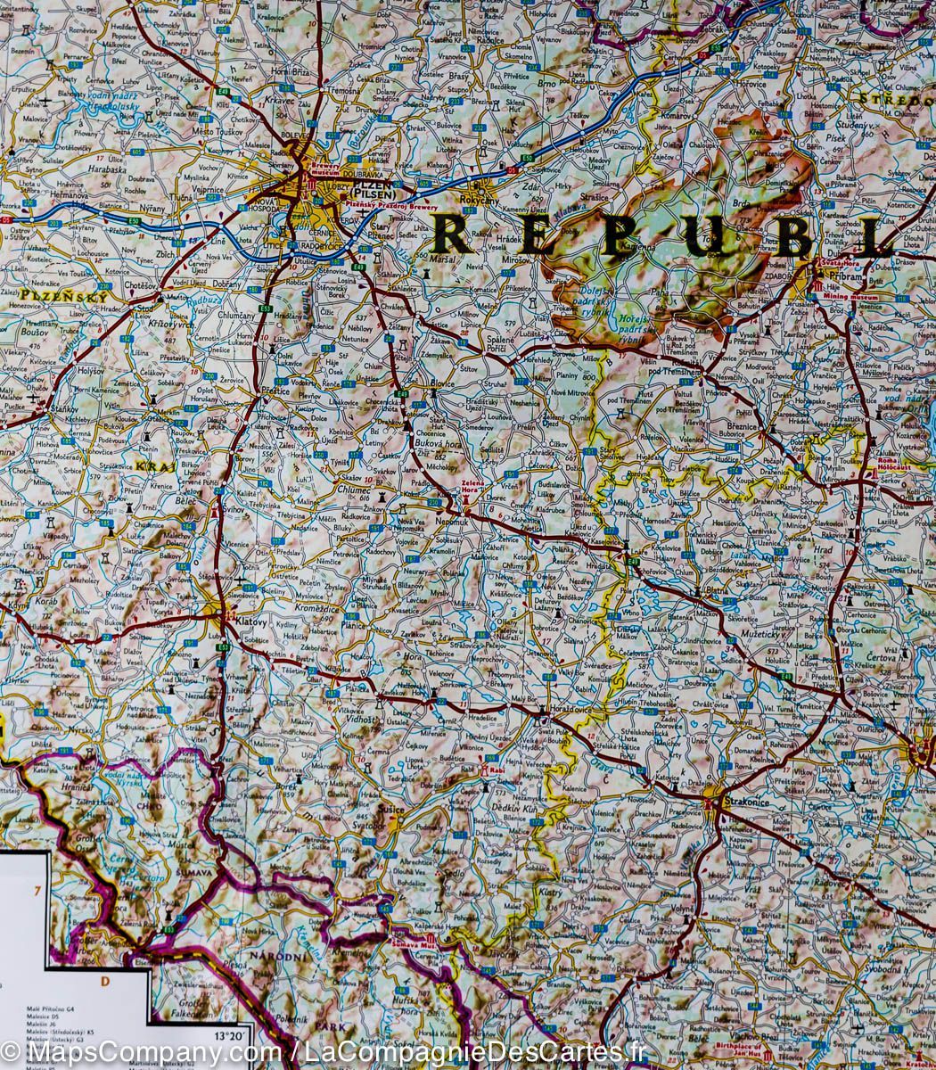 Carte routière de la République Tchèque | National Geographic - La Compagnie des Cartes