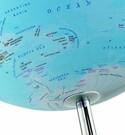 Globe lumineux "Iron" de style classique - diamètre 30 cm, en anglais | National Geographic globe National Geographic 