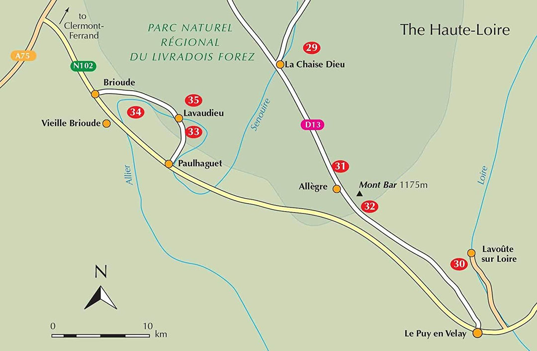 Guide de randonnées (en anglais) - Auvergne : 42 walks in volcanic hills of France | Cicerone guide de randonnée Cicerone 
