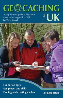 Guide de randonnées (en anglais) - Geocaching in the UK-guide to treasure hunting with a GPS | Cicerone guide de randonnée Cicerone Default Title